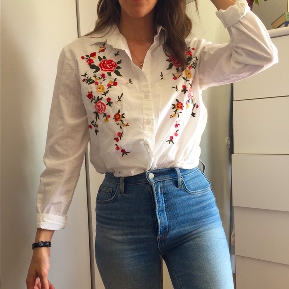 EMBROIDERED WHITE COLLAR SHIRT FLOWERS ROSES - Picture 1 of 7